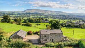 New Laithe, Lower Chapel Lane, Grindleton BB7 4RN