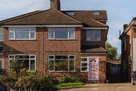 Meadow Way, Reigate