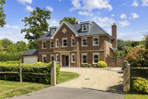 Oregon, Avenue Road, Cobham KT11 3HW