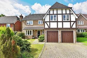 14, The Marches, Horsham RH12 3SY