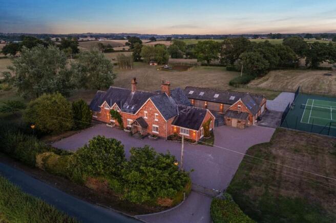 Lower Barnes Farm