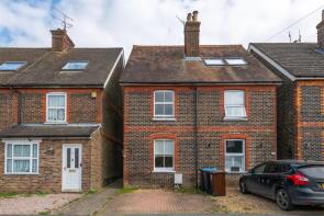45, Trindles Road, Redhill RH1 4JL
