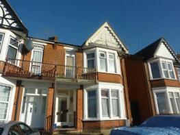 52, Genesta Road, Westcliff-on-sea SS0 8DB