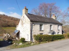 Llwyn Y Ffynnon, Abercegir, Machynlleth SY20 8NR