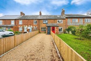 13, Chalkshire Cottages, Chalkshire Road, Aylesbury HP17 0TW