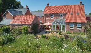 1, Beaumont Place, Louth LN11 8FJ