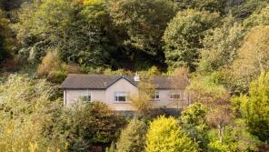 Belhaven, High Road, Dunoon PA23 8TG