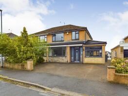 7, Meads Grove, Manchester M29 7HE