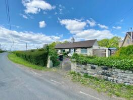 Wyeverne Bungalow, Bishton Road, Bishton, Newport NP18 2DZ