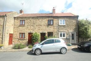 3, Hillside Cottages, Main Street, Knaresborough HG5 9HS