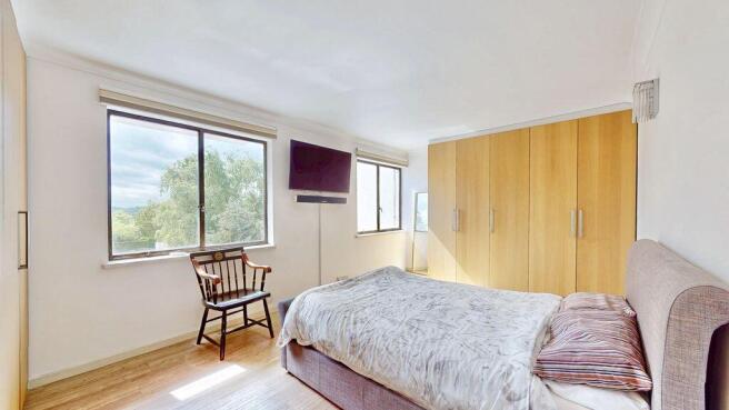 bed 1