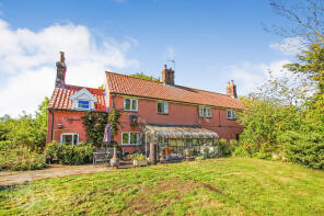 Langley Cottage, Langley Street, Norwich NR14 6AD