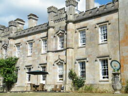 Flat 9, Sheffield Park House, Sheffield Park, Uckfield TN22 3QZ