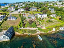 Trelew, Freshwater Lane, Truro TR2 5AR