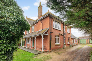 Gatehampton, Station Road, Polegate BN26 6SZ