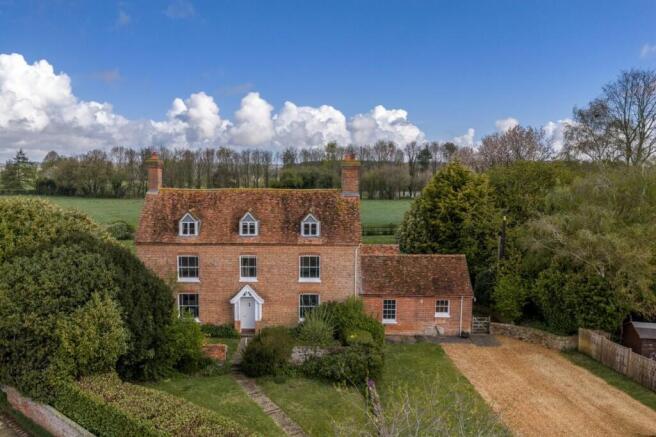 Kintbury Holt Estate