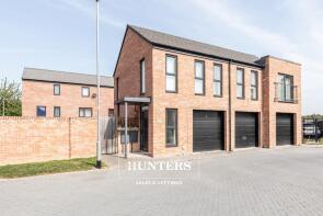 1, Fox Lane, Allerton Bywater, Castleford WF10 2FN