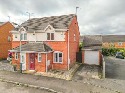 Upton Drive, Nuneaton, CV11