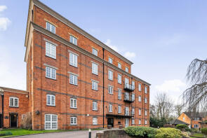 4, Burghfield Mill, Dewe Lane, Burghfield, Reading RG30 3ST