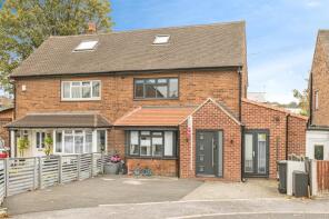 32, Walnut Lane, Chickenley, Dewsbury WF12 8NJ
