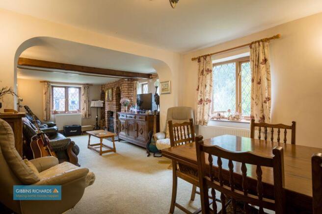 Sitting/Dining Room