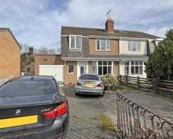 74 Hendre, Dundonald Avenue, Abergele LL22 7PG
