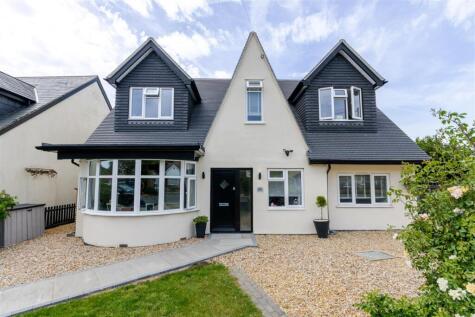 Hoylake Crescent, Ickenham, UB10