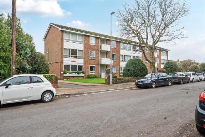 For Sale by Aspire Residential | St Botolphs Road