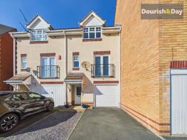 8, Spruce Way, Doxey, Stafford ST16 2TU