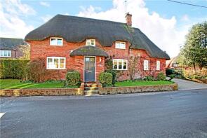 222 Batts Cottage, Grafton Road, Marlborough SN8 3SS