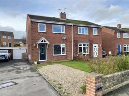 36, Oak Tree Road, Bedale DL8 1UE