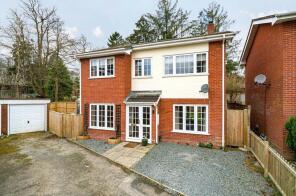 44, Cortay Park, Llanyre, Llandrindod Wells LD1 6DT