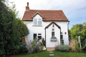 Headley Cottage, Crendon Road, Aylesbury HP18 9HE