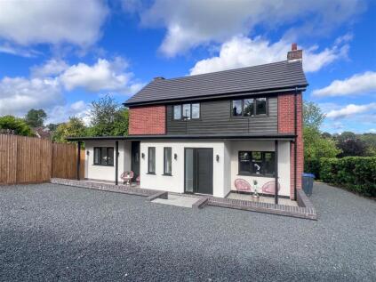 Hillswood Drive, Endon, ST9 9BL