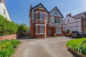 21, Meols Drive, Wirral CH47 4AE