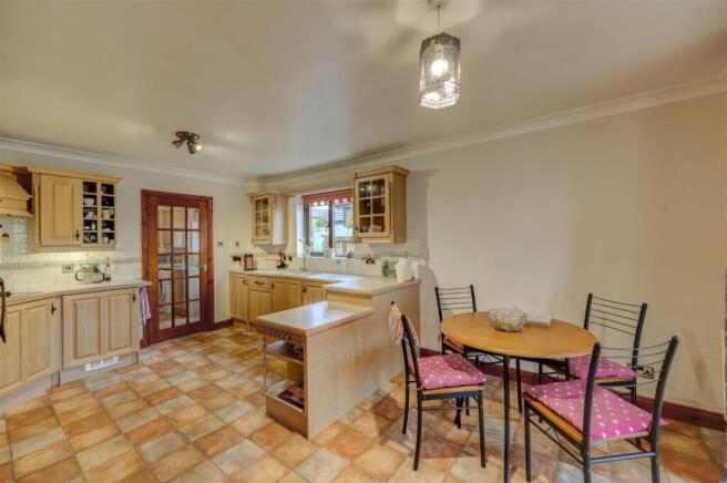 Kitchen Diner