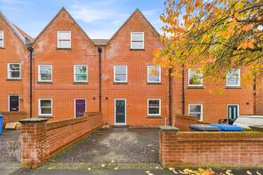 2b, Stanley Avenue, Norwich NR7 0BE