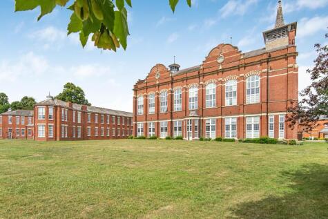 Beningfield Drive, London Colney, AL2