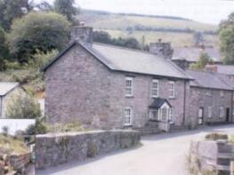 Ty Mawr, Bontdolgadfan, Llanbrynmair SY19 7BB