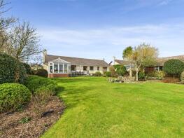 Merlebank, Woodville Road, Woodford, Bude EX23 9JA
