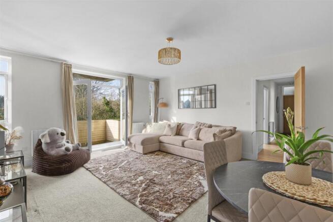 9 Stacey House, Cressex Rd, HP12 4TU-4.jpg