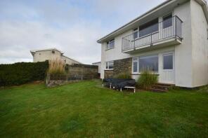 4, Wheal Golden Drive, Newquay TR8 5PE