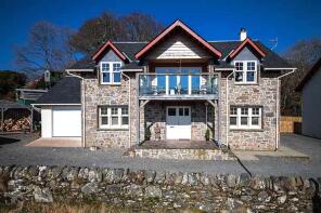 Eilean Dearg, Colintraive PA22 3AS