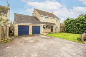 6, Royal Field Close, Hullavington SN14 6DY