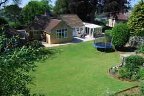 Edgecombe, Stanley Park, The Grove To New Road, Selsley, Stroud GL5 5LE