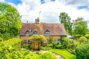 Old Manor Cottage, Wing Road, Leighton Buzzard LU7 0LF