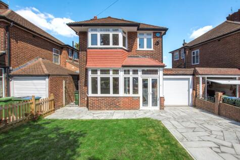 Mereworth Drive, London, SE18
