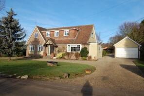 Greenways, Ramsden Park Road, Ramsden Bellhouse, Billericay CM11 1NS