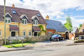 3, St Leonards Close, Bedford MK43 8AQ