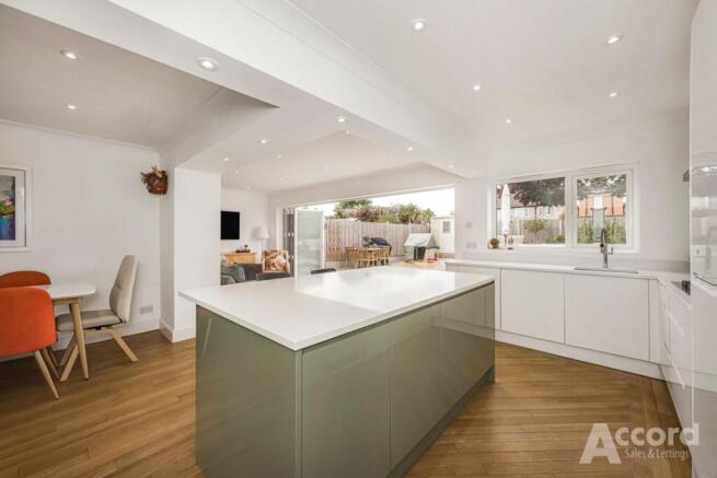 Kitchen/Dining Room